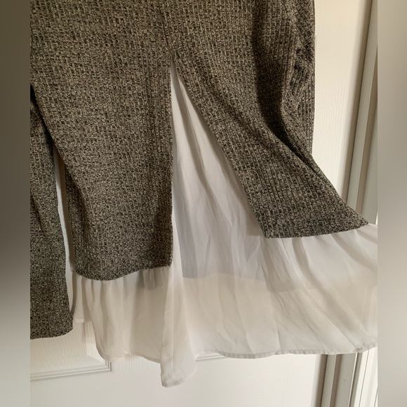 Altar’d State Marbled Sweater Blouse - medium - Picture 6 of 6